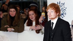 Ed Sheeran je mladý anglický zpěvák a textař