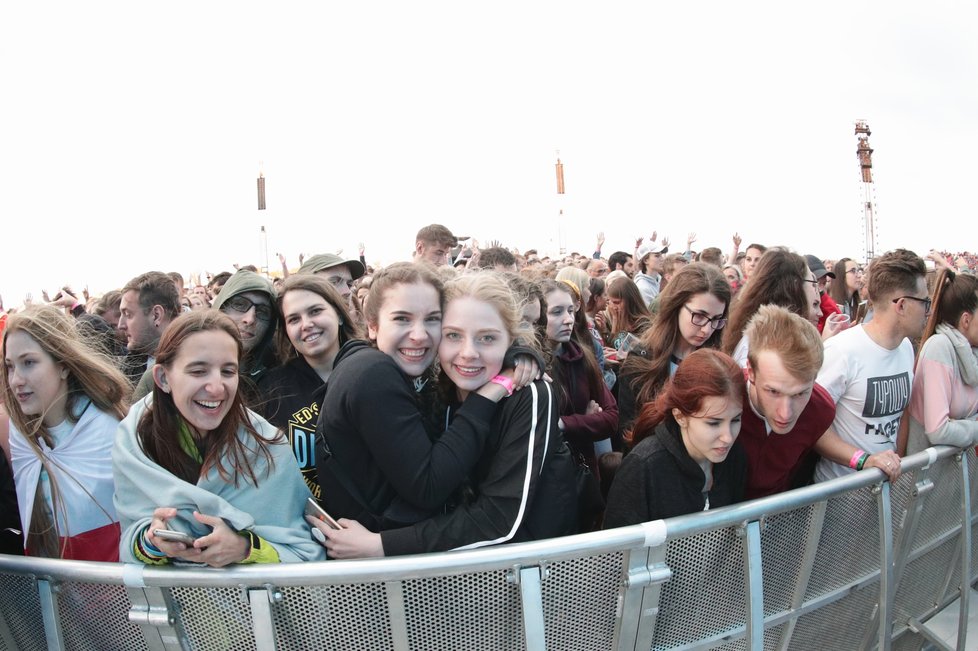 7. července 2019: Koncert Eda Sheerana nalákal podle pořadatelů 80 tisíc návštěvníků. Víc lidí do Letňan dosud na koncert nezavítalo.