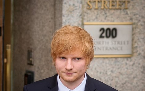 Ed Sheeran v New Yorku u soudu kvůli údajnému plagiátorství