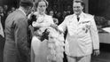 Křtiny Eddy Göringové, na kterých jí šel za kmotra Adolf Hitler