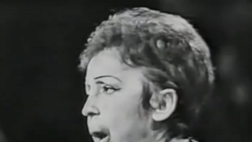 Ve 40 letech vypadala Edith Piaf jako stařenka.