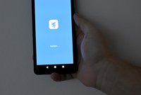 Začínají platit občanky v mobilu. Aplikace eDoklady pod náporem kolabuje