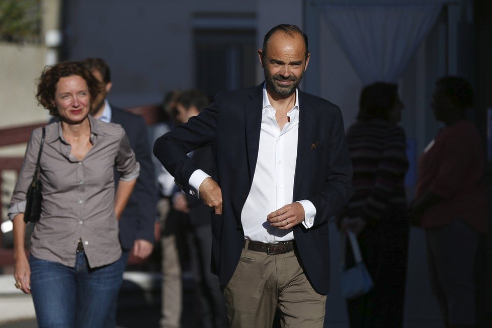 Francouzský premiér Édouard Philippe s manželkou Edith