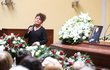 Jitka Zelenková zazpívala na pohřbu.