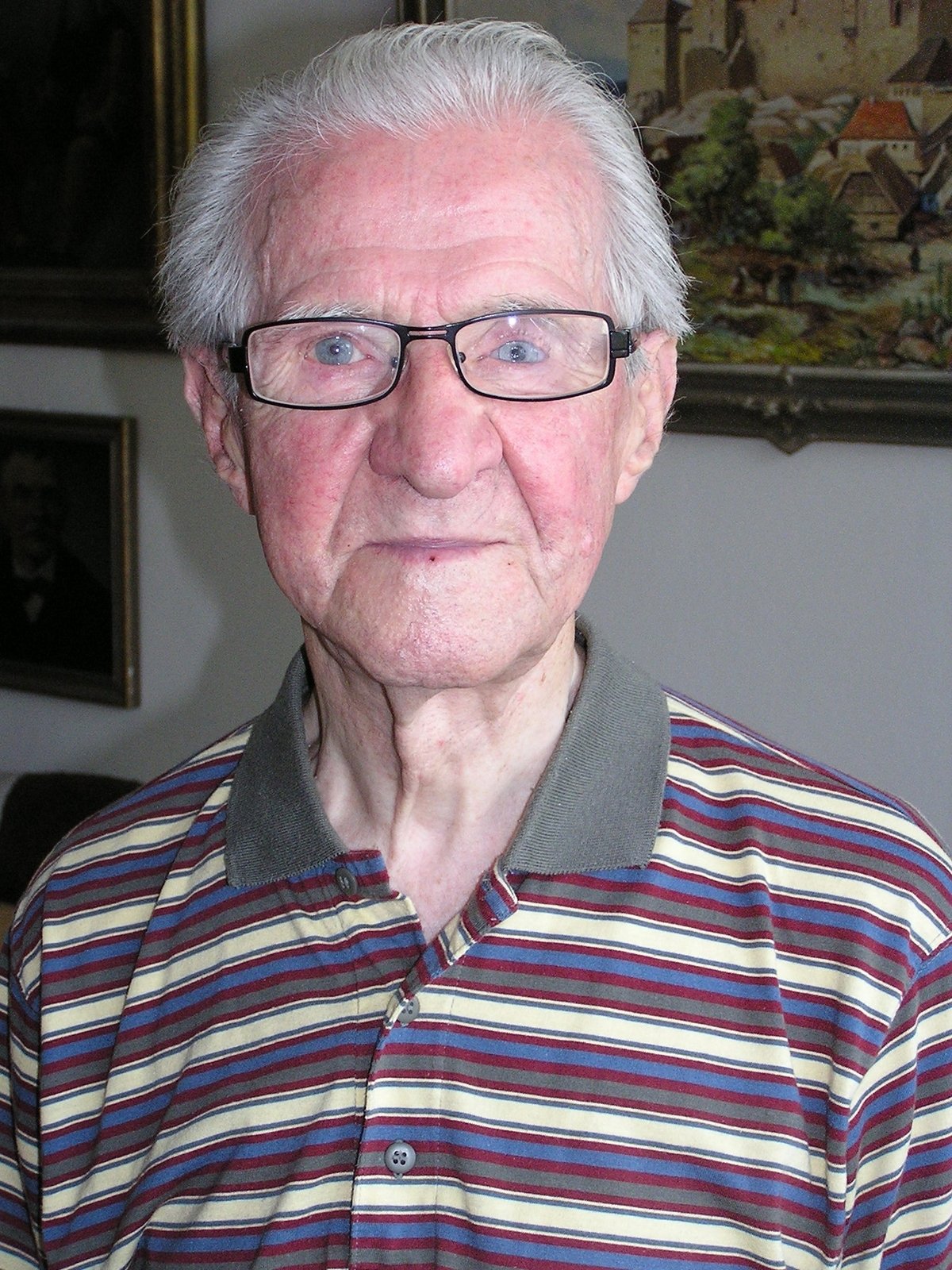 Skaut, odbojář a politický vězeň Emanuel Marek se narodil v roce 1917.