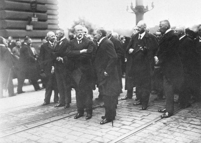 Vojanova pohřbu se zúčastnil také prezident Tomáš Garrigue Masaryk.