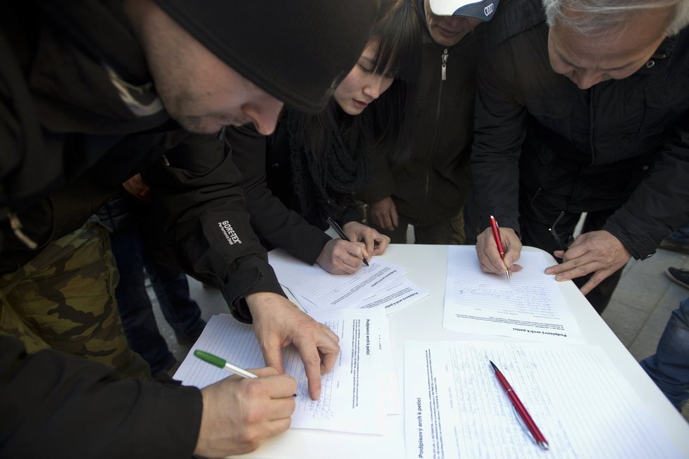 Demonstrace proti elektronické evidenci tržeb