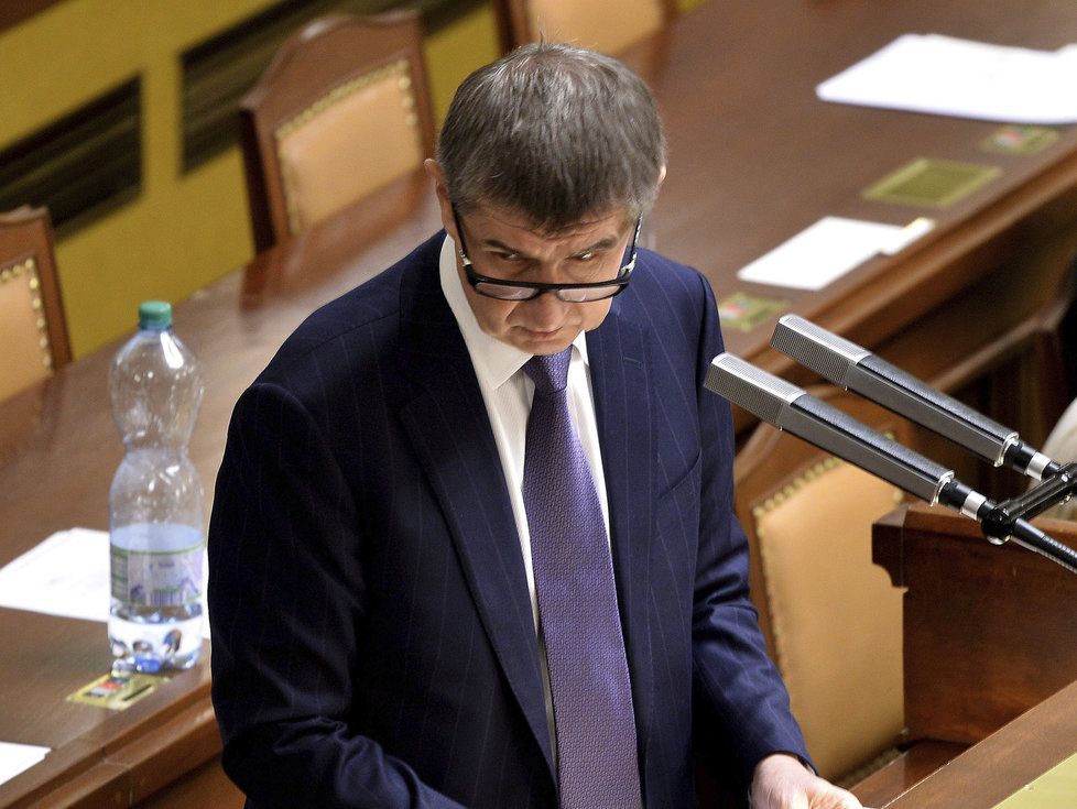 Andrej Babiš během  schůze sněmovny