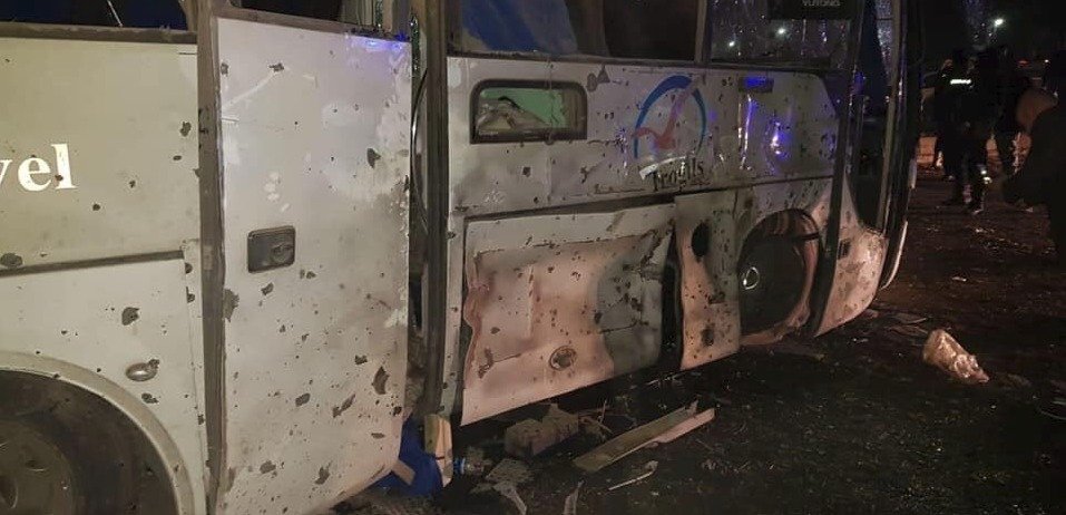 V Egyptě vybuchl autobus s turisty. Dva z nich zemřeli.