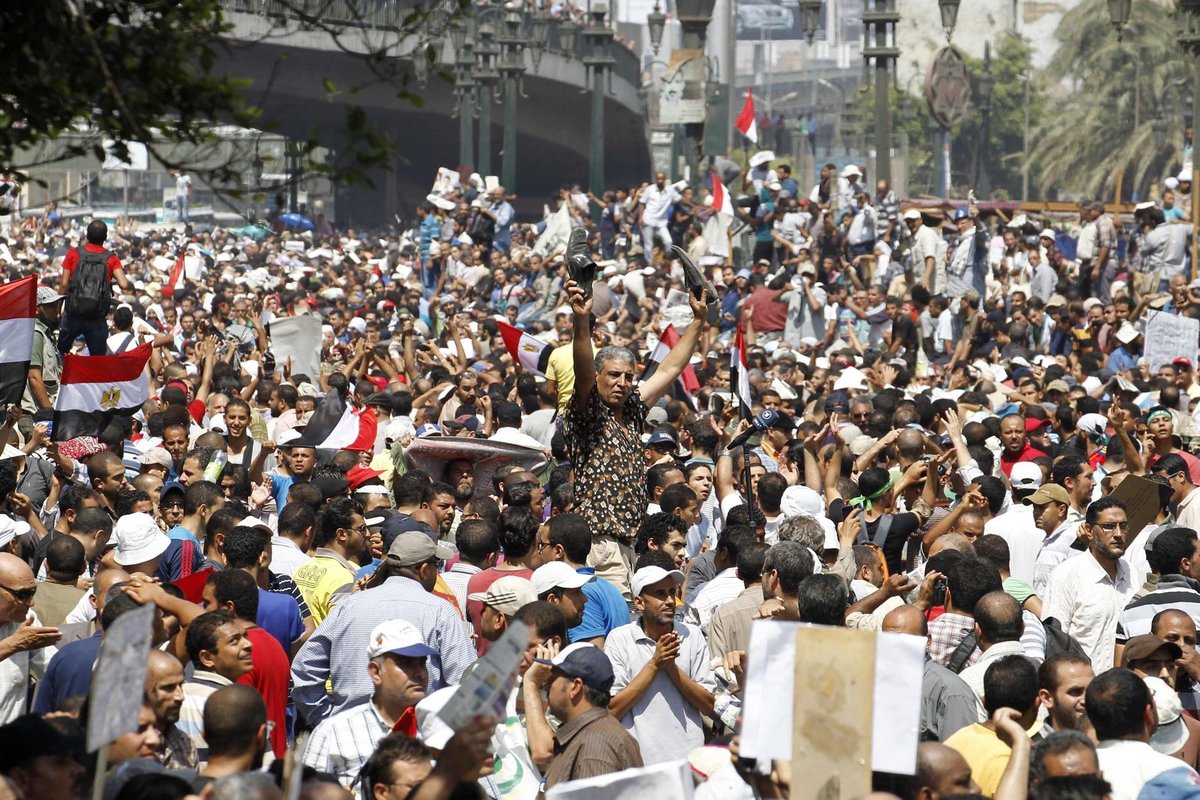 Krvavé demonstrace v Egyptě.