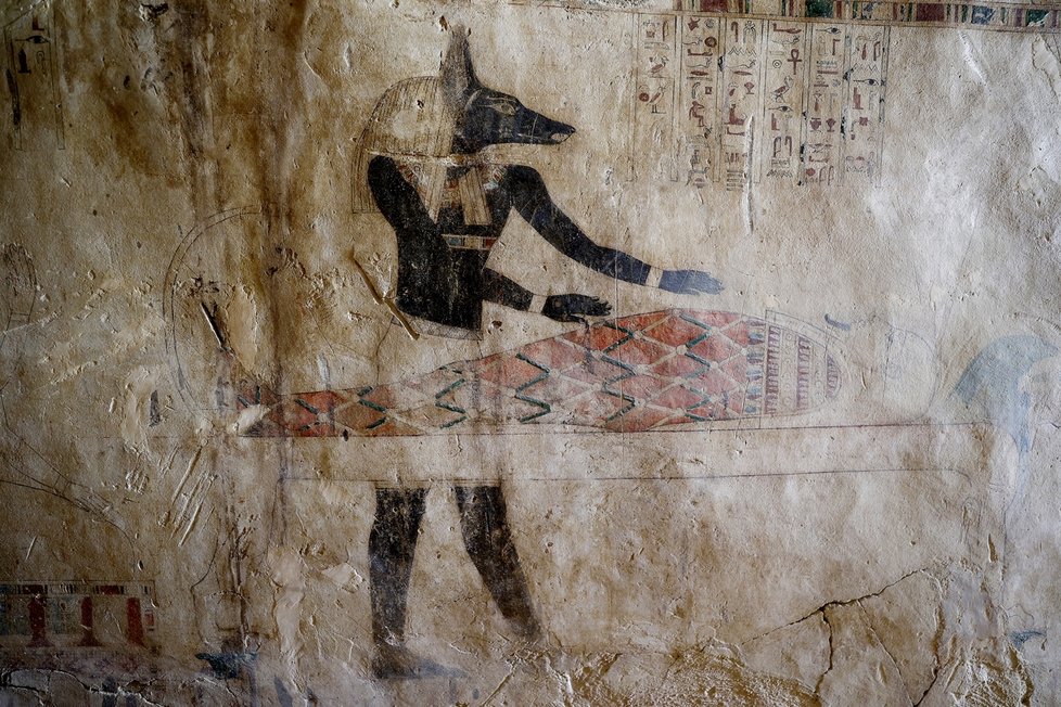 Marsa Matrouh ležící v severozápadní části Egypta je známé především překrásnými plážemi, křišťálově čistou vodou a starobylou historií. Patří mezi nejvyhledávanější turistické destinace v Egyptě.