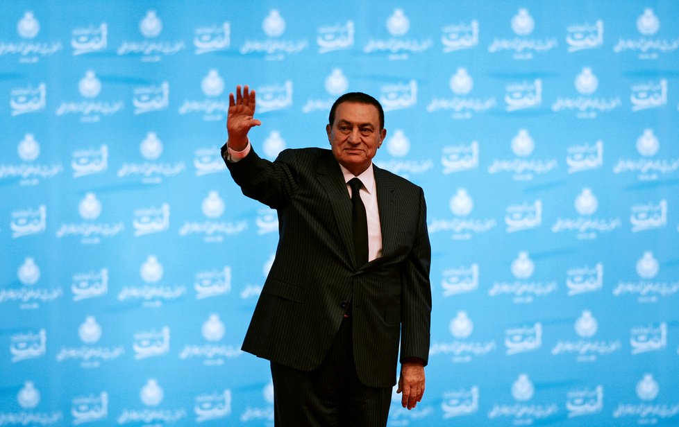 Husní Mubarak zemřel: Bývalý prezident stál v čele Egypta 30 let.