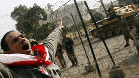 Klíčovou roli při uklidnění situace v Egyptě bude mít pravděpodobně armáda