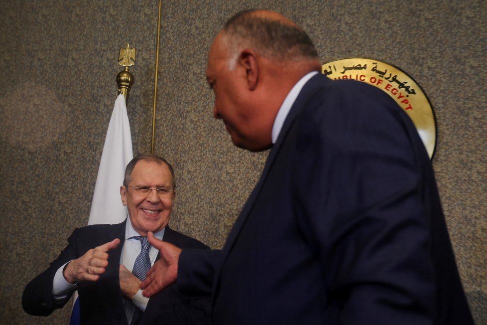 Ministři zahraničí Ruska a Egypta, Sergej Lavrov a Sámih Šukrí.