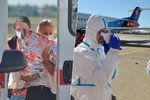 13měsíční holčička zůstává s infekcí ve slovenské nemocnici. Nemoc propukla na dovolené v egyptě. Domu ji kvůli zhoršujícímu se zdravotnímu stavu dopravil vládní speciál