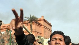 Egypťané nechtějí pouze výměnu vlády, chtějí výměnu prezidenta a celého systému