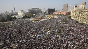 Náměstí Tahrir se zcela zaplnilo