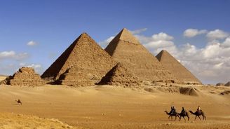 Archeologové v Egyptě objevili pohřební komory se 40 mumiemi