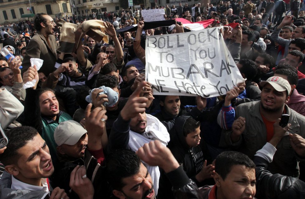 Lidé v Egyptě chtějí revoluci