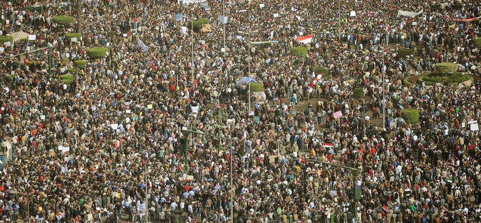 Naměstí tahrir bylo zcela zaplněno