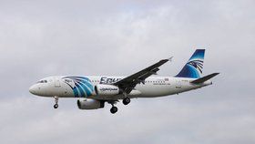 Francouzská loď zachytila signál: Mohlo by jít o ztracený let EgyptAir.