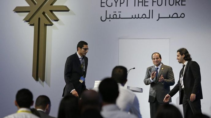 egyptský prezident Sísí na závěru investiční konference s pořadateli akce