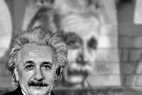 Jak umírali: Proutníka Einsteina zabila syfilis, tvrdil kamarád! A co se po jeho smrt dělo s jeho ukradeným mozkem?