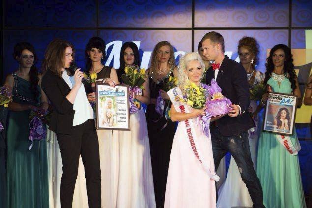 Ekatěrina Murašova na soutěži Miss Pskov 2014