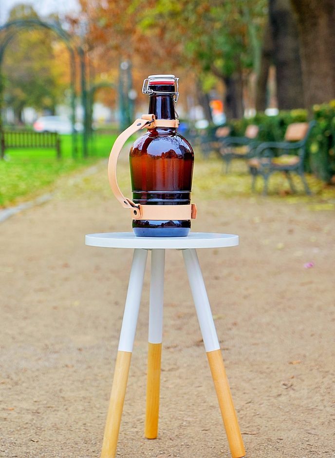 Skleněná odnoska na pivo, 790 Kč, www.odnoska.cz Skleněná odnoska na pivo, 790 Kč, www.odnoska.cz