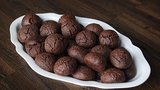 Super snadné a rychlé vánoční cukroví: Kakaové amaretky