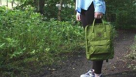 Ekologická móda: Jak vypadá batoh z jedenácti pet lahví?