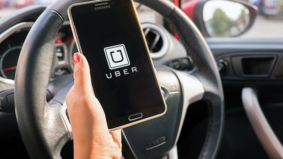 Jak funguje Uber? Vše, co o noční můře taxikářů potřebujete vědět