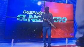 Do živého vysílání televize v Ekvádoru vtrhli ozbrojenci (9.1.2023)