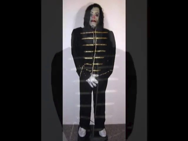 Zdeformovaný Michael Jackson jako strašidlo El Ayuwoki.