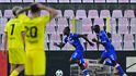 Zprava El Hadji Ndiaye a Quadri Adediran z Artisu Brno se radují z gólu