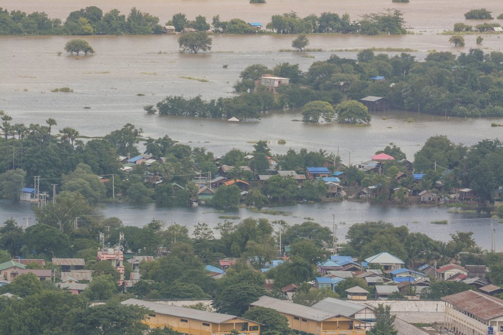 El Niño způsobuje záplavy i sucho, může přivodit smrt milionům lidí.