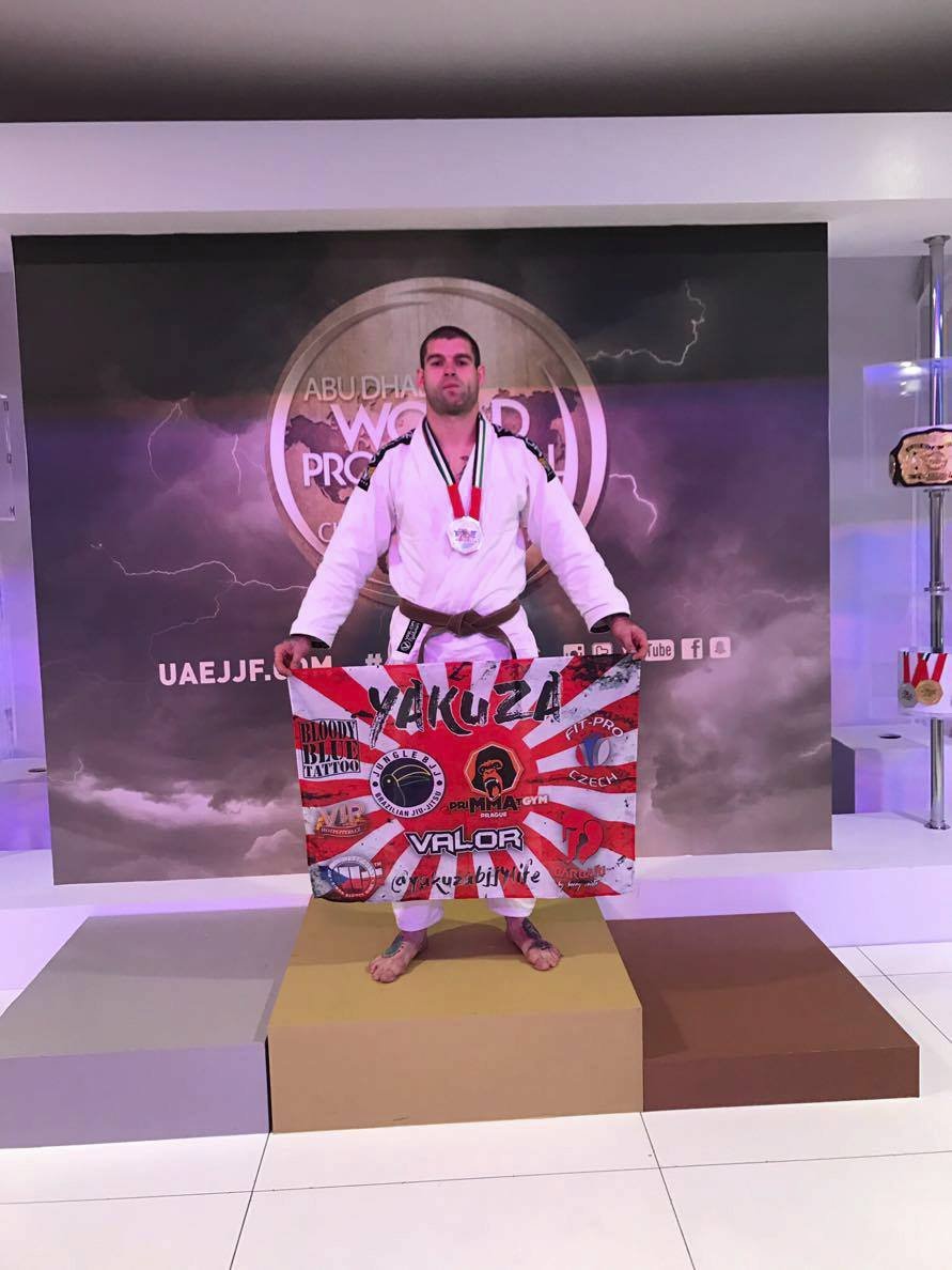 Eldar Rafigaev na mistrovství světa v brazilském jiu jitsu v Abú Zabí