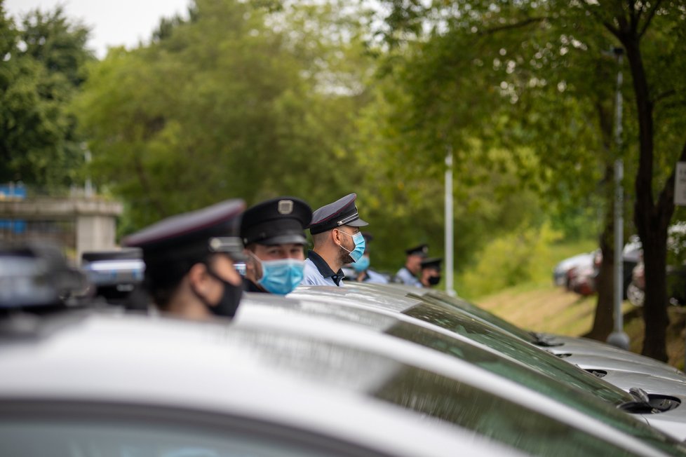 Pražská policie má nová elektroauta.