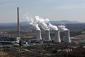 Spalování uhlí se přestává finančně vyplácet výrobcům elektřiny a tepla. Rostoucí problém teď zdůraznil majitel skupiny Sev. en Energy Pavel Tykač (59), který varuje, že zavře své elektrárny a doly už nejspíš příští rok.