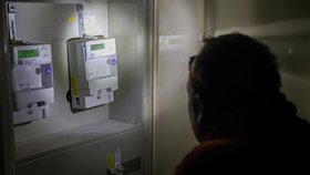 Češi platí nejvíc za elektřinu: Proč je cena nejvyšší v EU v přepočtu na kupní sílu?