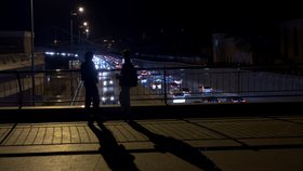 Kyjev zahalený kvůli výpadkům elektřiny do tmy (1.11.2022)
