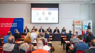 Dobíjecí infrastruktura správně předbíhá počet aut, nízká vytíženost ovšem zvyšuje náklady, uvedli experti Dobíjecí infrastruktura správně předbíhá počet aut, nízká vytíženost ovšem zvyšuje náklady, uvedli experti