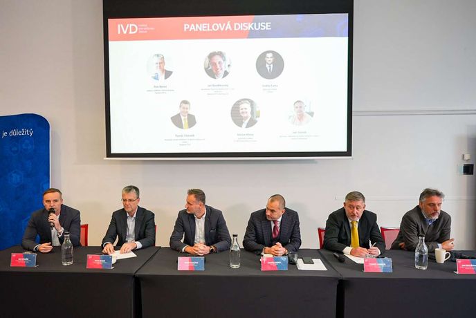 Panelová diskuze, konference Institutu pro veřejnou diskuzi Panelová diskuze, konference Institutu pro veřejnou diskuzi