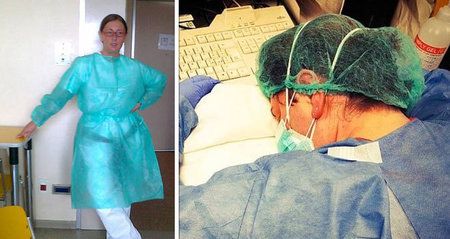 Zdravotní sestra vyčerpáním usnula na stole: Fotka s ní se stala symbolem boje proti koronaviru!