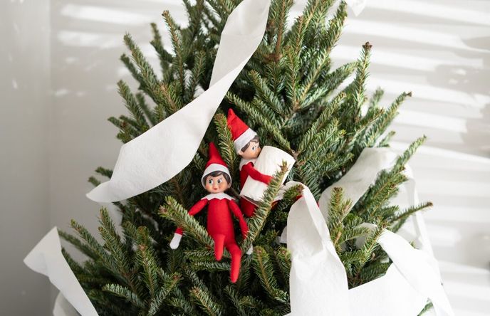 Tradice, kterou po celém světě adoptovaly miliony lidí, získala na popularitě zejména v anglosaském světě. Tradice, kterou po celém světě adoptovaly miliony lidí, získala na popularitě zejména v anglosaském světě.