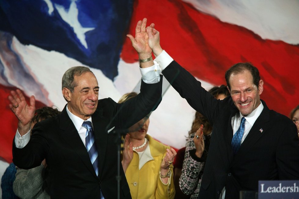 Spitzer je politik z americké Demokratické strany.