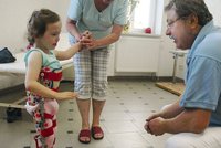 Statečná Eliška (4): Poprvé v životě stála rovně
