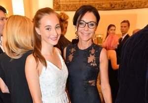 Generální ředitelka vydavatelství Czech News Center Libuše Šmuclerová s dcerou Justinou Annou