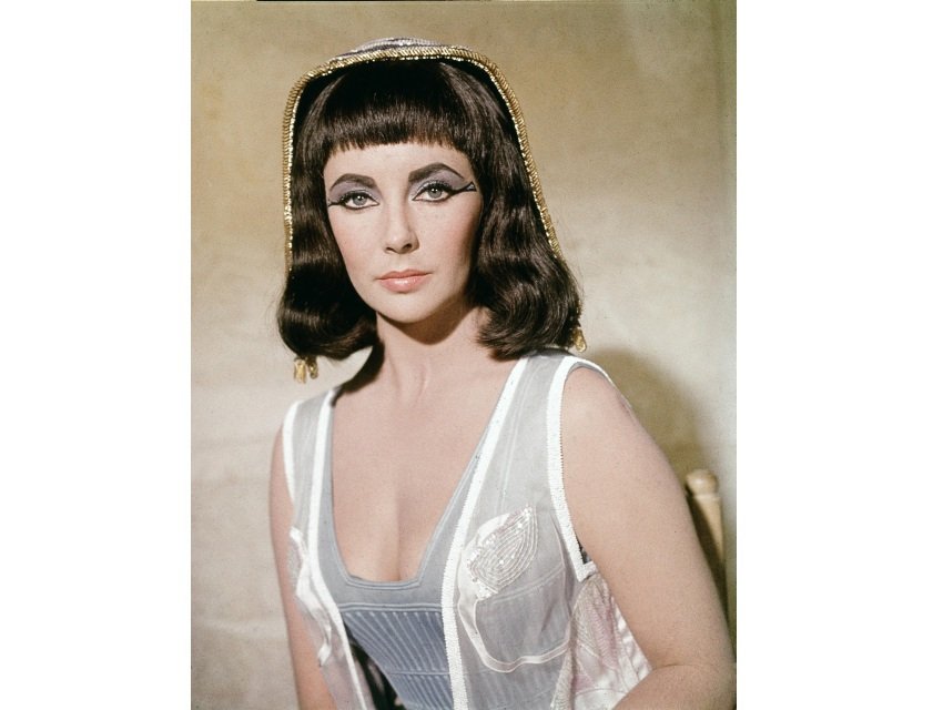 Kleopatra, nejslavnější z rolí slavné Elizabeth Taylor.