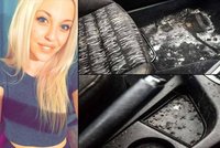 Sexy blondýna děsivě zašpinila nový peugeot: Nevlastní otec se naštval a nabízí ho jako dar